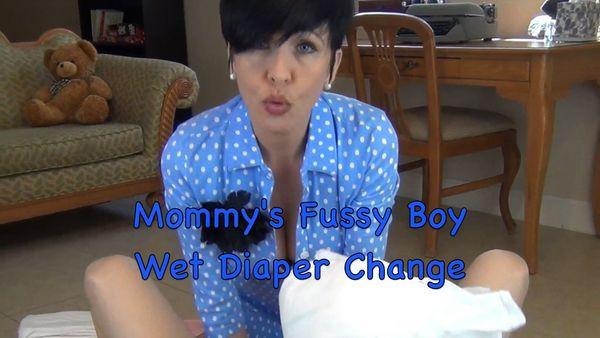 Mommy diaper boy