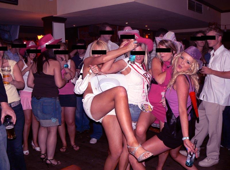Irish girls in party