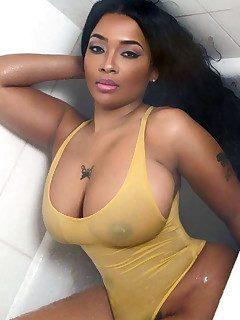 Ebony boob pictures